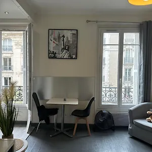 Séjour chez l'habitant Cosy Chatelets Les Halles, Paris